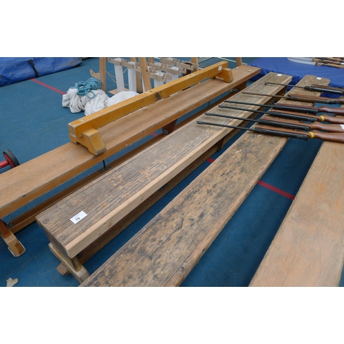 76 - 1 gymnasium wooden bench approx 275cm long / 30cm high