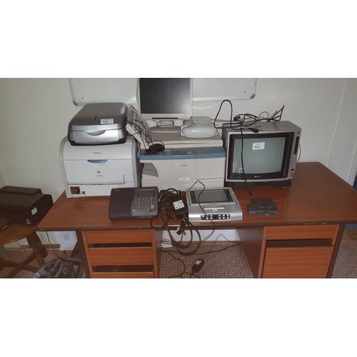 723 - A collection of miscellaneous electronic equipment including; 2 printers, small Sony trinitron TV an... 