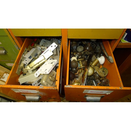 162 - A quantity of various items including 2 work benches, a bench grinder, storage cabinets containing v... 