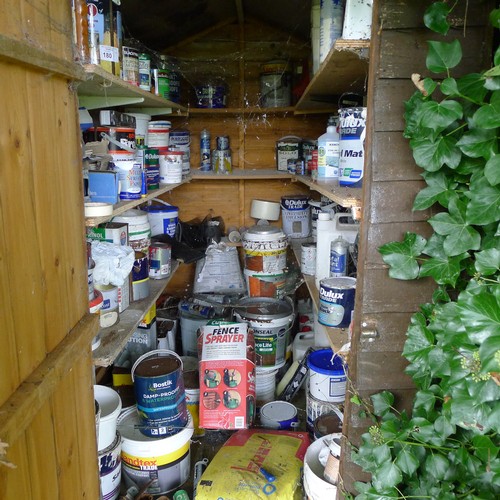 180 - 1 wooden apex roof shed approx 182cm long x 119cm wide(6ft x 4ft) containing various items including... 