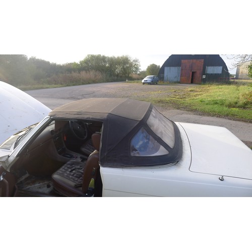 1001 - Mercedes 350 SL Auto 1979 Convertible with hard top. Petrol 3499cc. MoT & Tax exempt., dry stored si... 