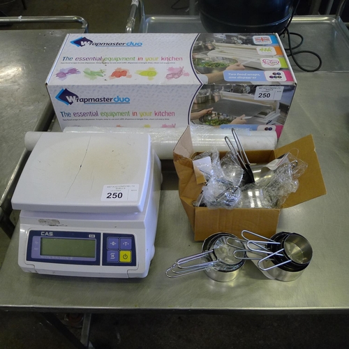 250 - 1 set of battery operated scales by CAS type SW1S (min 40g / max 10kg), 1 Wrap Master duo dispenser ... 