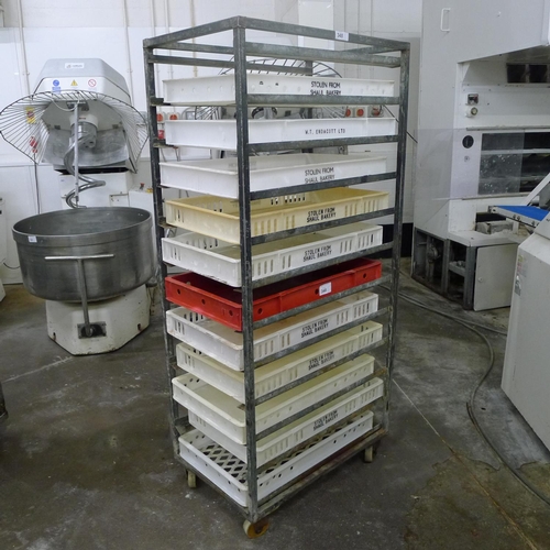 348 - 1 wheeled metal rack containing a quantity of plastic trays