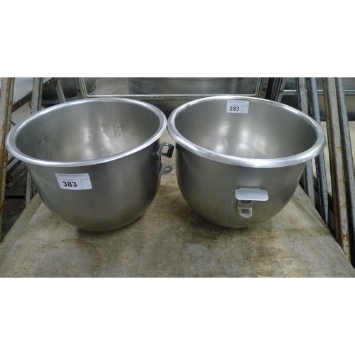 383 - 2 stainless steel mixer bowls both diameter approx 36cm / 20 quart