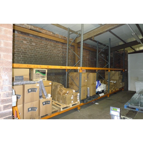 459 - A run of three bays of grey / orange metal pallet racking comprising of 4 uprights at approx 365cm h... 