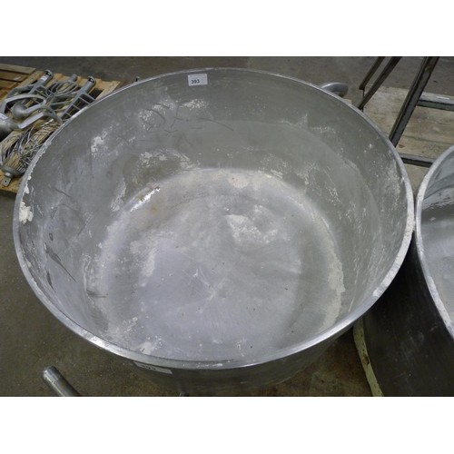 393 - 1 interchangeable wheeled 200kg stainless steel mixing bowl. Please see Lot 350 & Lot 351 for the tw... 