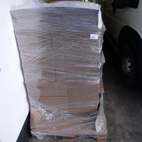 461 - 1 pallet containing a quantity of flat packed cardboard boxes each approx 400mm x 300mm x 200mm