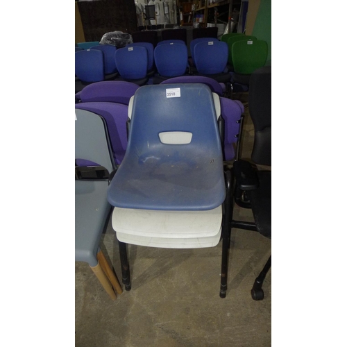 3518 - 3 plastic chairs (2 grey & 1 blue)