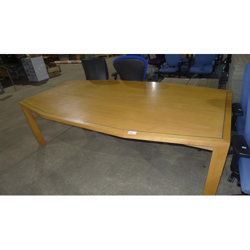 3527 - 1 wood meeting room table approx 250cm x 128cm - top has several marks on it