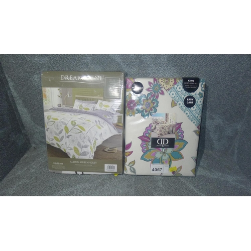 4067 - 2 x king size duvet cover sets, please see picture for details