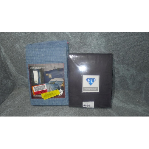 4086 - 2 x double duvet cover sets, please see picture for details
