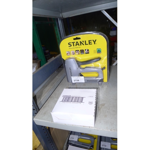 2728 - 1 Stanley Aluminum heavy duty staple gun suitable for 6mm to 14mm staples and 1 box containing 6000 ... 