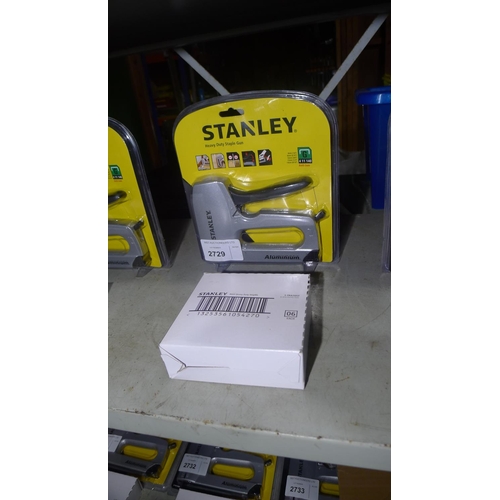 2729 - 1 Stanley Aluminum heavy duty staple gun suitable for 6mm to 14mm staples and 1 box containing 6000 ... 