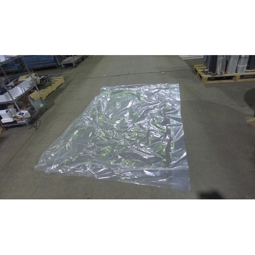 2553 - 1 roll of clear plastic mattress bags by Kite Packaging, each bag is approx 145cm x 230cm and it is ... 