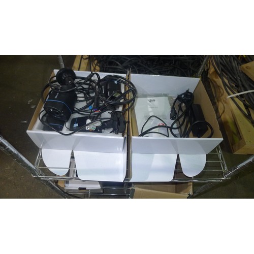 2585 - A quantity CCTV equipment comprising of 13 x ESP colour CMOS IR cameras, 1 x ESP 4 channel recorder ... 