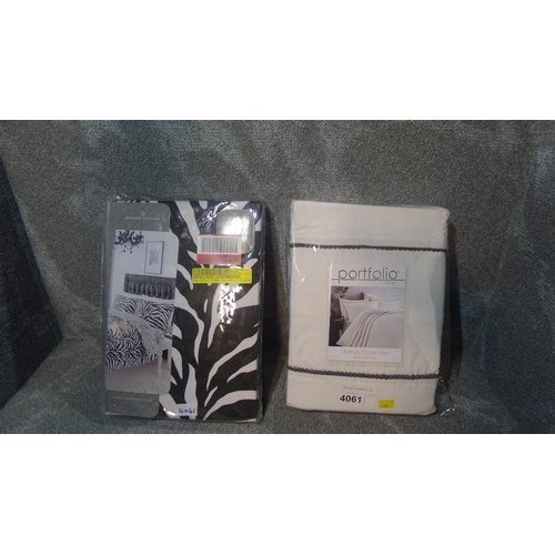 4061 - 2 x various king size duvet cover sets, please see picture for details