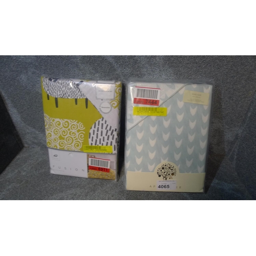 4065 - 2 x various king size duvet cover sets, please see picture for details