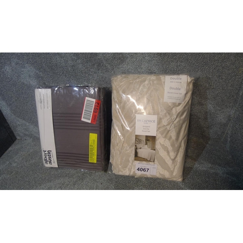 4067 - 2 x various double duvet sets, please see picture for details