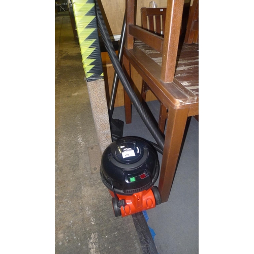 176 - A commercial pull along vacuum cleaner by Numatic type Henry 200 - 240v trade