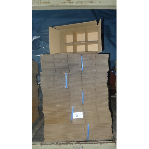 95 - A quantity of flat packed cardboard boxes, please see pictures for more details - built approx 27x18... 