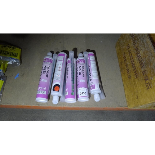 2435 - 5 x 300ml tubes of Exocet Polyester resin type MCIPR300