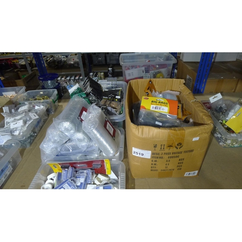 2519 - A quantity of various items including basin plugs, hose seals, wooden radiator pipe collars, sink st... 