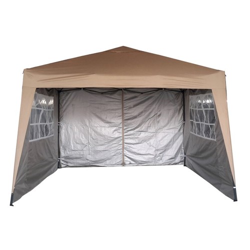 4401 - A 3m x 3m pop up gazebo by MCC RRP £112