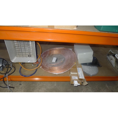 5293 - A quantity of various items including a 15 metre coil of Lawton 1/2 inch copper pipe, a gas heater, ... 