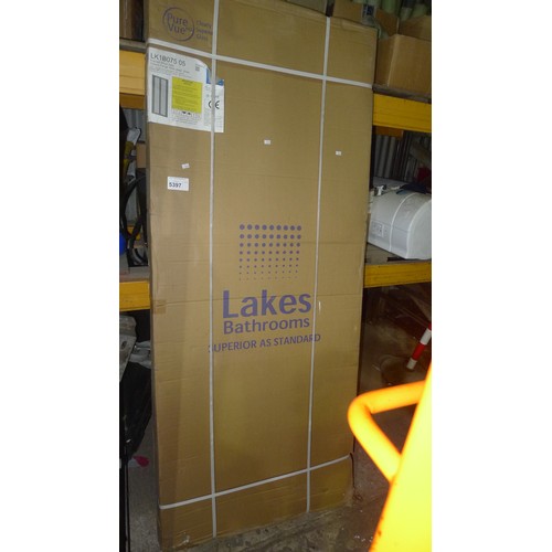 5397 - A framed bifold shower door by Lakes Bathrooms type LK1BO75 05, 6mm glass