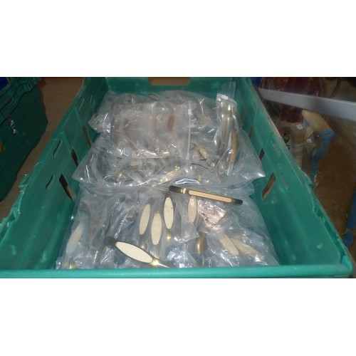 5291 - A quantity of various drawer handles. Contents of 1 green plastic crate which is not included