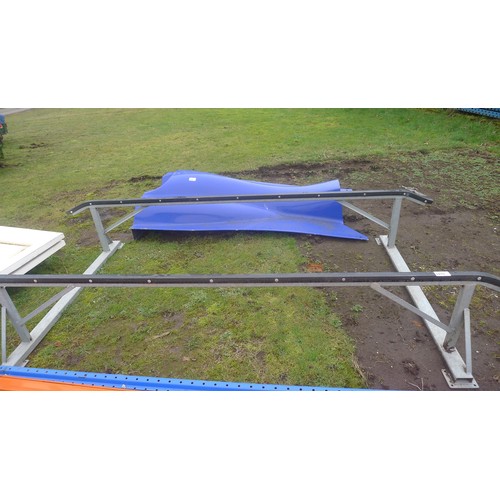 5415 - 1 metal boat stand / cradle approx 285cm long x 147cm wide (bottom of frame to bottom of frame measu... 