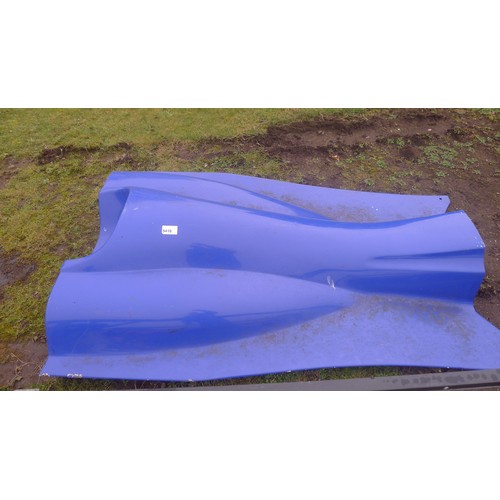 5416 - 1 blue light weight GRP moulded engine canopy for high performance / race boat, approx 210cm x 132cm