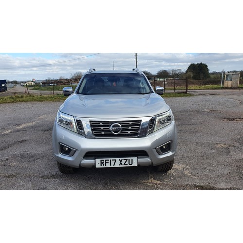 5431 - Nissan Navara Tekna DCi (D231) Double cab pick-up Silver, Reg RF17 XZU 31/07/2017, Twin Turbo, 2298c... 