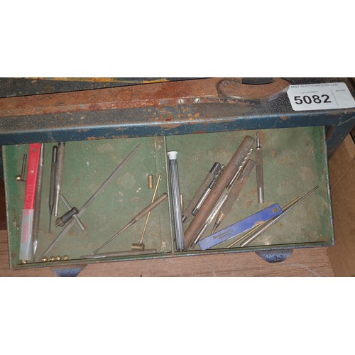 5082 - A blue metal 4 drawer engineers cabinet containing various drill bits, spanners etc (see photographs... 