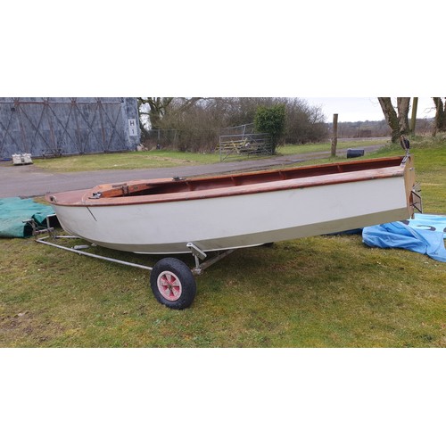 5419A - Enterprise sailing Dinghy on launching trolley, Ply built, Sail number K14729, complete with sails, ... 