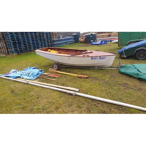 5419A - Enterprise sailing Dinghy on launching trolley, Ply built, Sail number K14729, complete with sails, ... 