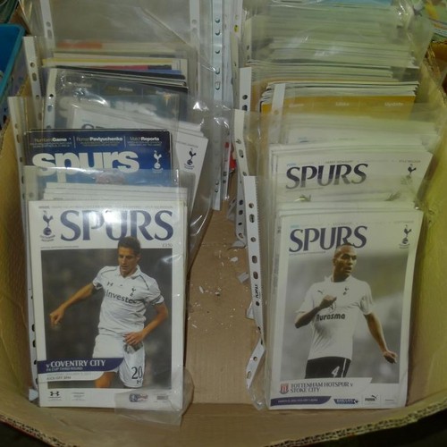 8138 - 1 pallet containing a large quantity of various football programmes. Clubs include Tottenham Hotspur... 