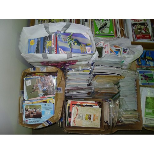 8140 - 1 pallet containing a large quantity of various football programmes including testimonials / charity... 