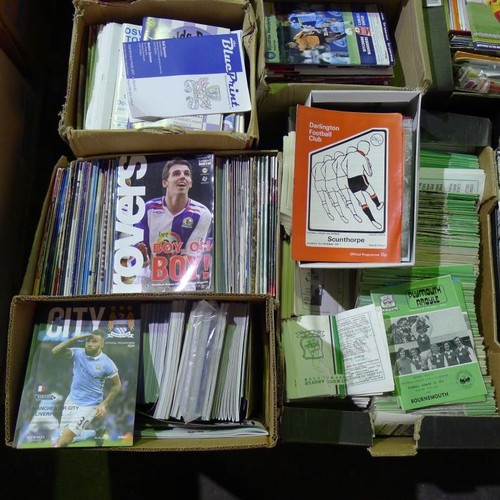 8166 - 1 pallet containing a large quantity of various football programmes and 1 black lever arch file cont... 