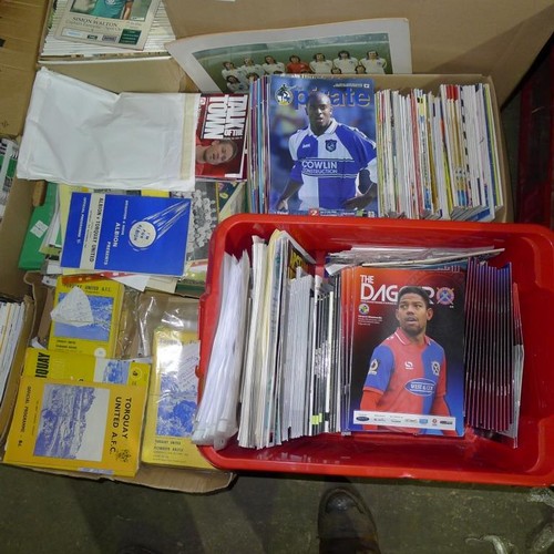 8168 - 1 pallet containing a large quantity of various football programmes and 1 black lever arch file cont... 