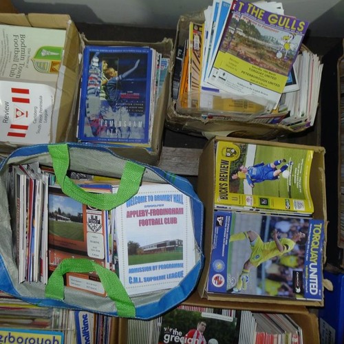 8171 - 1 pallet containing a large quantity of various football programmes and 1 black lever arch file cont... 