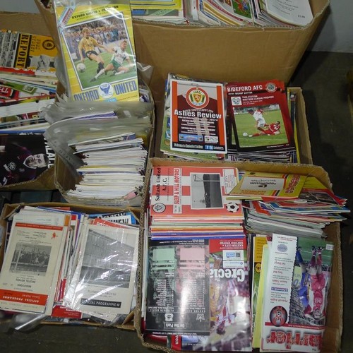 8174 - 1 pallet containing a large quantity of various football programmes and 1 black lever arch file cont... 