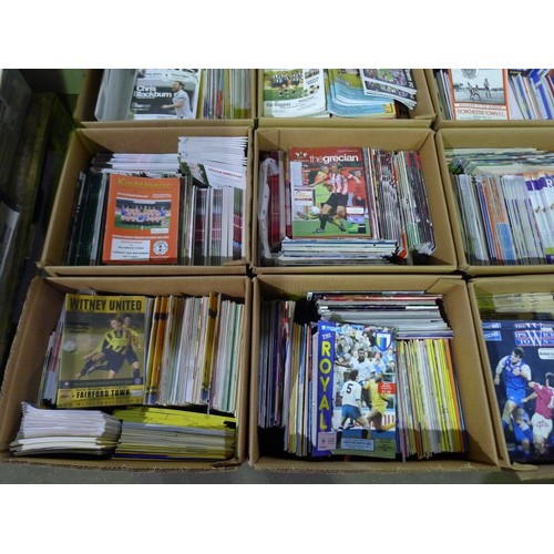 8176 - 1 pallet containing a large quantity of various football programmes and 1 black lever arch file cont... 