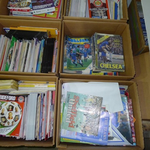 8177 - 1 pallet containing a large quantity of various football programmes, clubs include Chelsea and Plymo... 