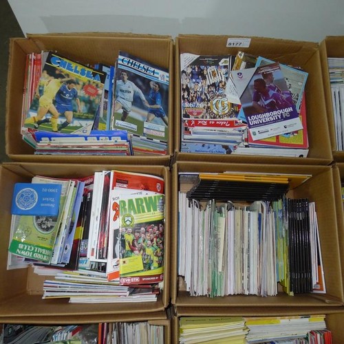 8177 - 1 pallet containing a large quantity of various football programmes, clubs include Chelsea and Plymo... 