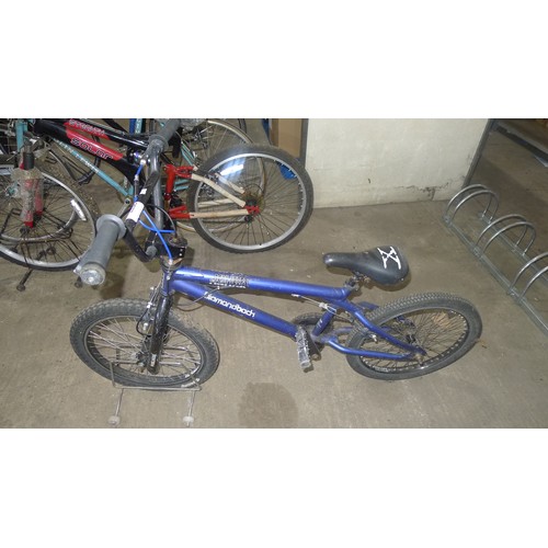 2081 - A 2004 diamond back joker freestyle BMX 20