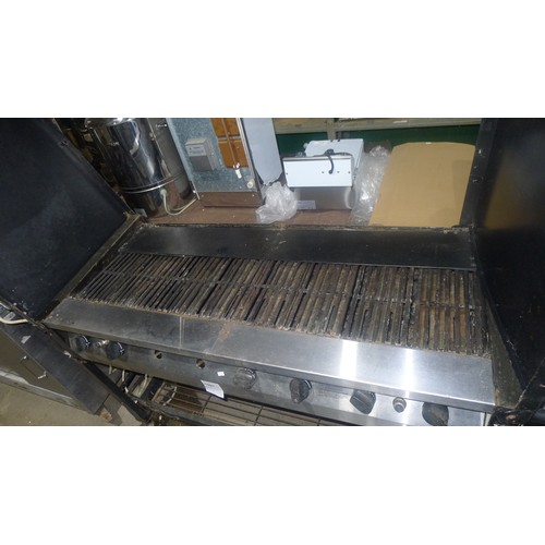 1124 - A large mobile, gas fired (lpg) chargrill by Grand Cafe - approx 190x69x92 inc handles - trade