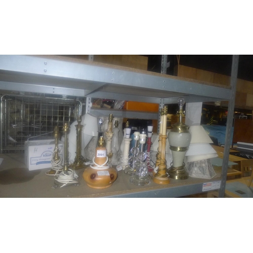 2091 - A quantity of various lamps, lamp shades and bulbs, contents of one shelf - (Trade)