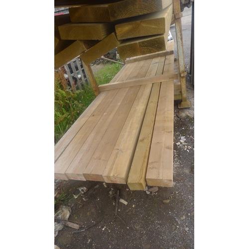 544 - 6 lengths of wood each at approx 480cm x 15cm x 7.5cm and 1 length at approx 480cm x 9.5cm x 7cm - B... 