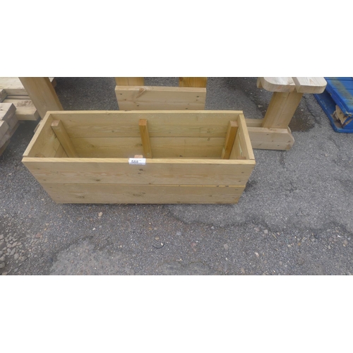 588 - 1 wooden planter approx 90cm x 31cm x 37cm high